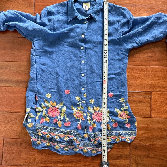Anthropologie Fig & Flower Embroidered Gauzy Floral Tunic Top Size Small - Picture 7 of 7